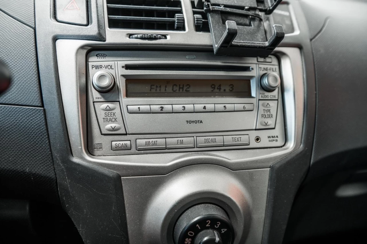 2009 Toyota Yaris Manuelle de base AUBAINE!!! Main Image
