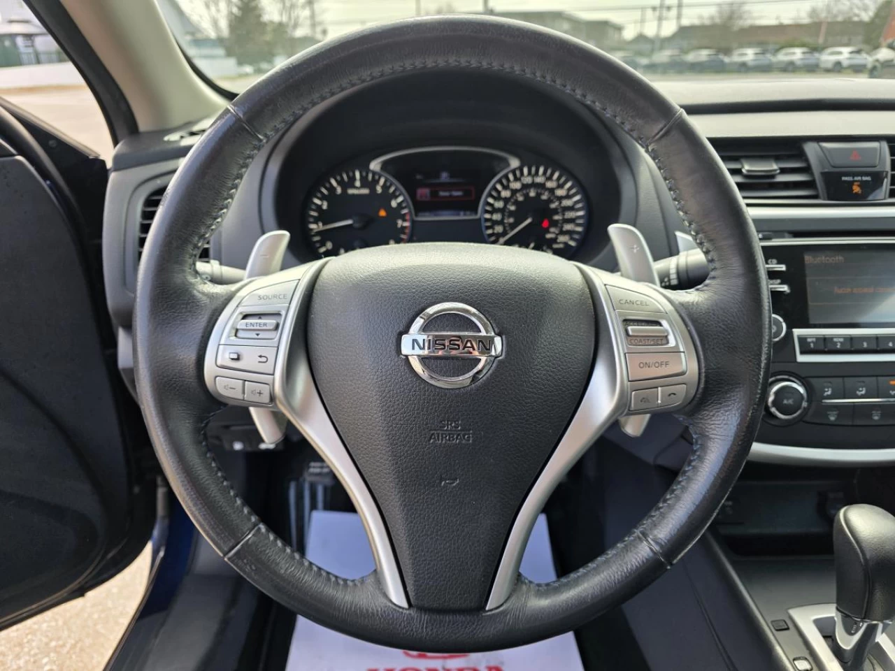2017 Nissan Altima 4dr Sdn I4 CVT 2.5 SR Image principale