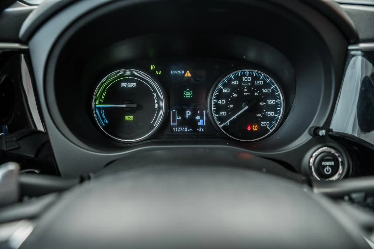 2019 Mitsubishi Outlander PHEV S-AWC CUIR+TOIT.OUVRANT+CARPLAY+SIEGES.CHAUFFANTS Main Image