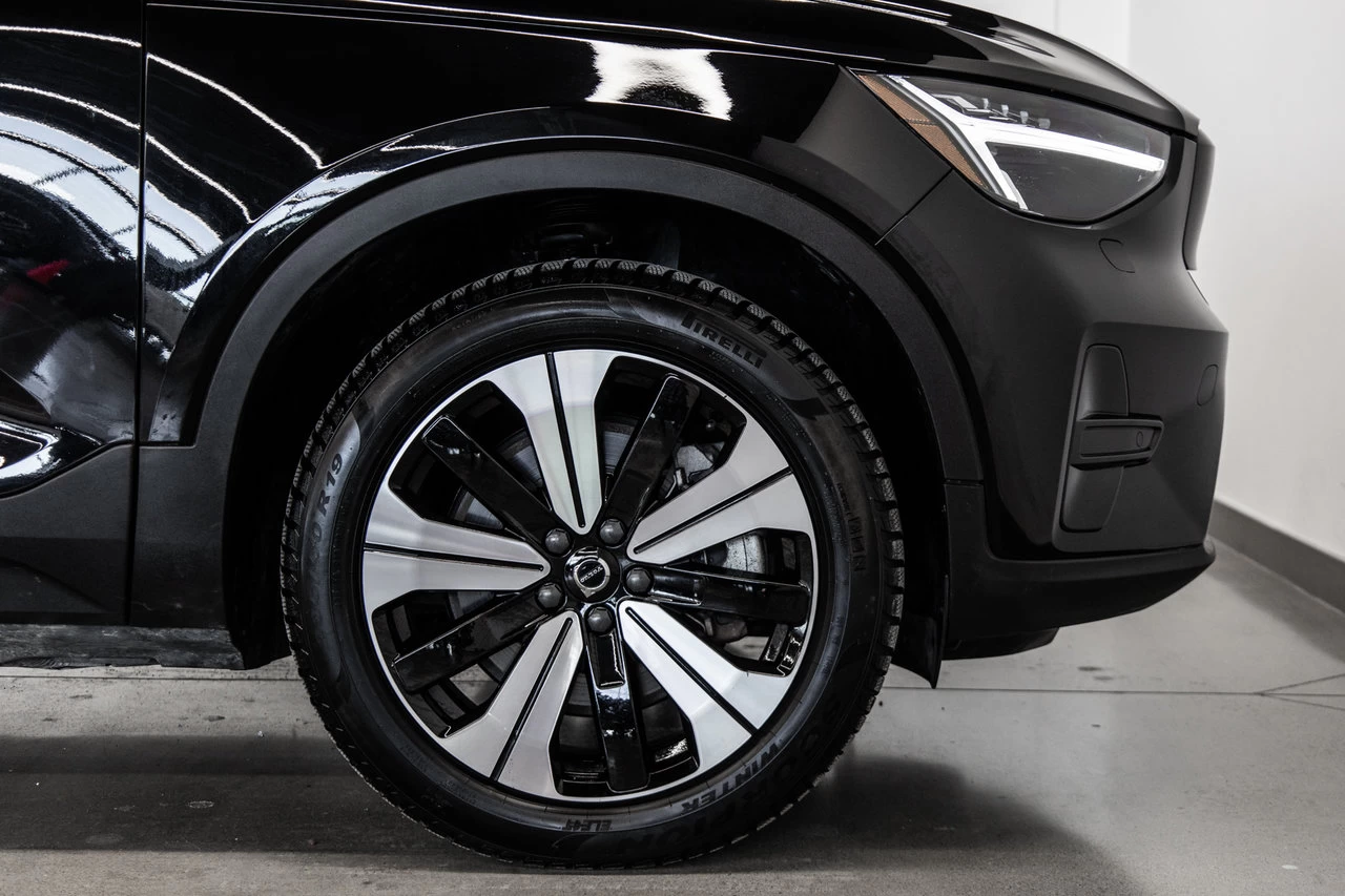 2023 Volvo XC40 Core Awd Image principale