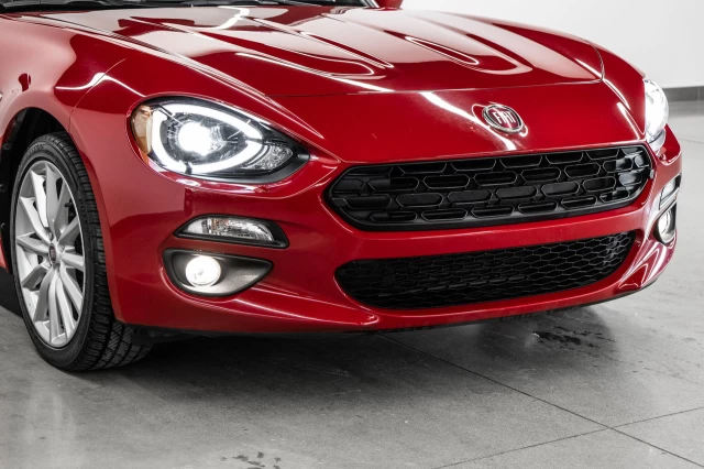 Fiat 124 Spider Lusso Convertible 2017