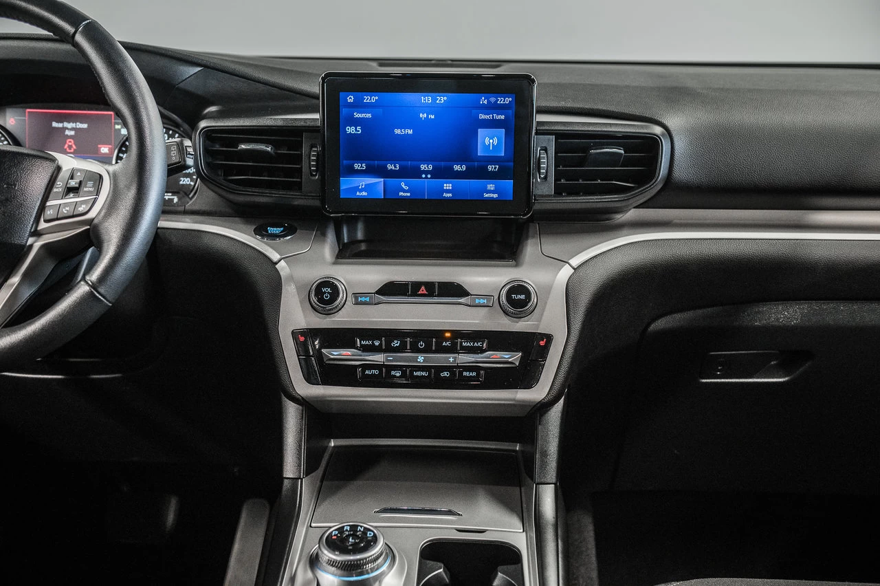 2024 Ford Explorer Xlt Awd 6-Pass Image principale