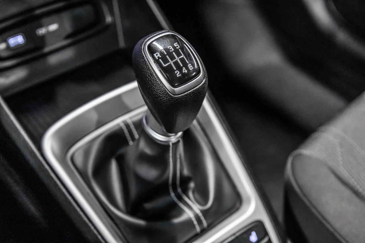 2022 Hyundai Venue Essential Main Image