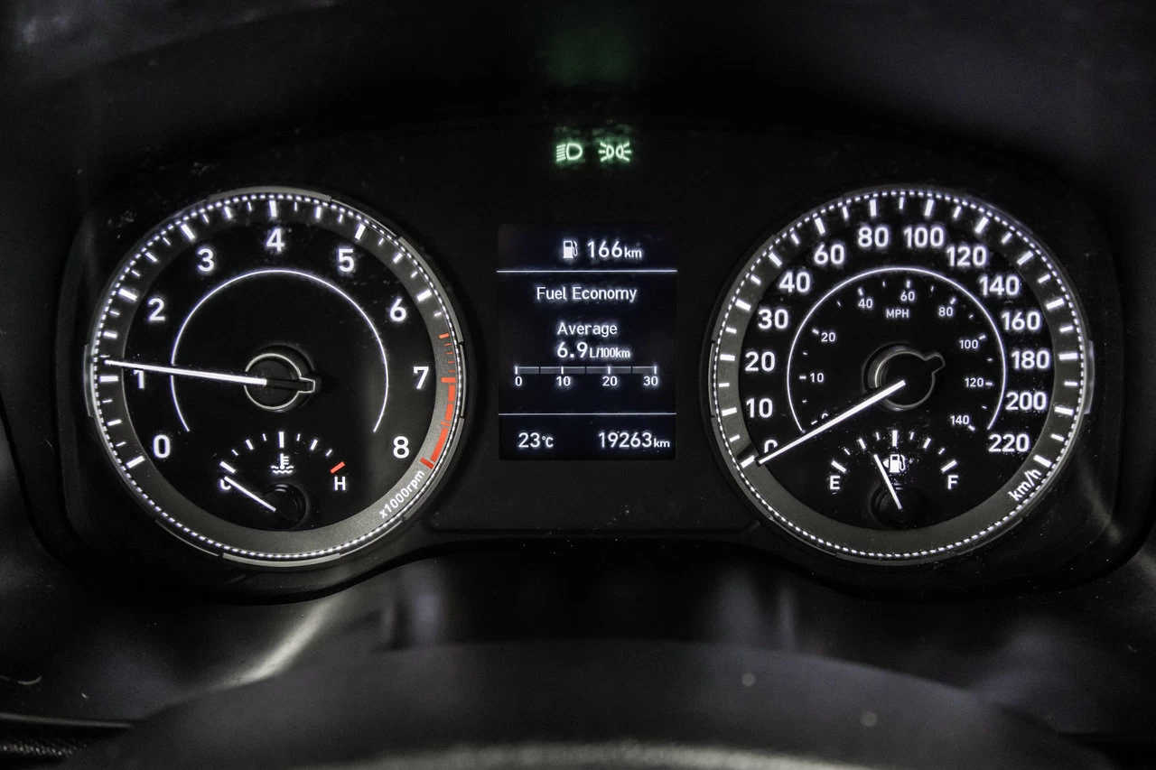 2022 Hyundai Venue Essential Main Image