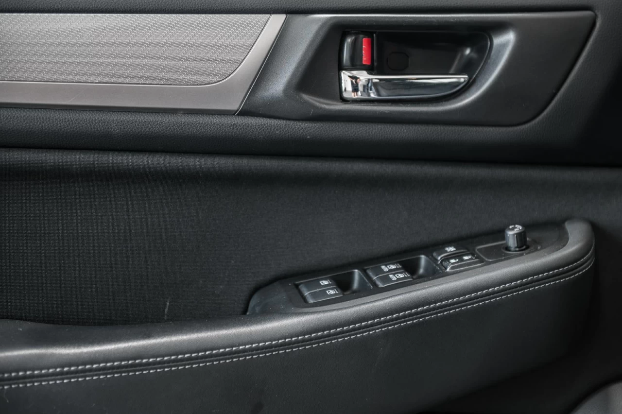 2015 Subaru Legacy Automatique -4x4- Garantie 1 AN Image principale