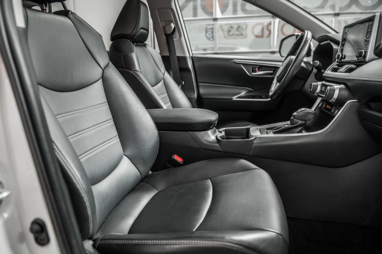 2021 Toyota RAV4 XLE AWD+TOIT.OUVRANT+VOLANT/SIEGES.CHAUFFANTS Image principale