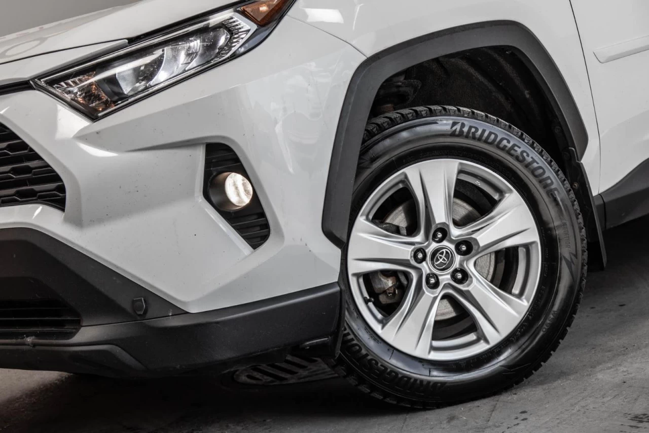 2020 Toyota RAV4 XLE AWD+TOIT.OUVRANT+SIEGES.CHAUFF+CARPLAY Main Image