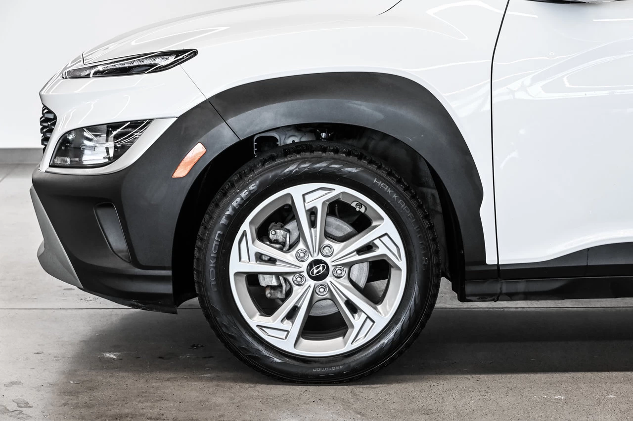 2023 Hyundai Kona Preferred Main Image