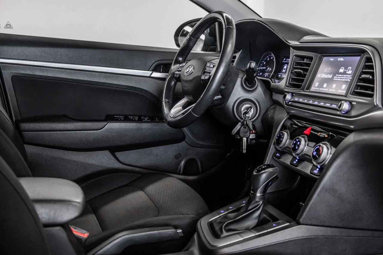 2020 Hyundai Elantra Preferred Image principale
