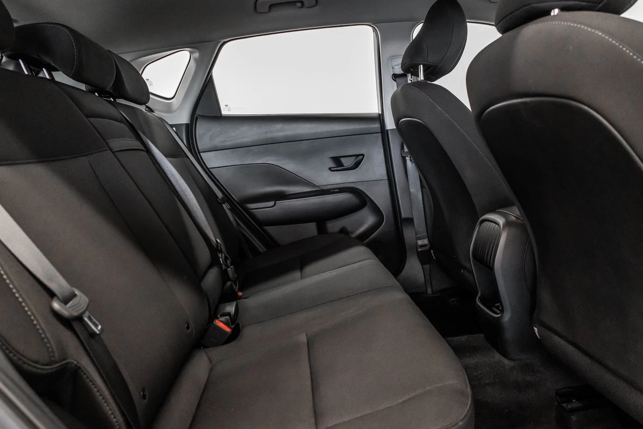 2024 Hyundai Kona Essential Main Image
