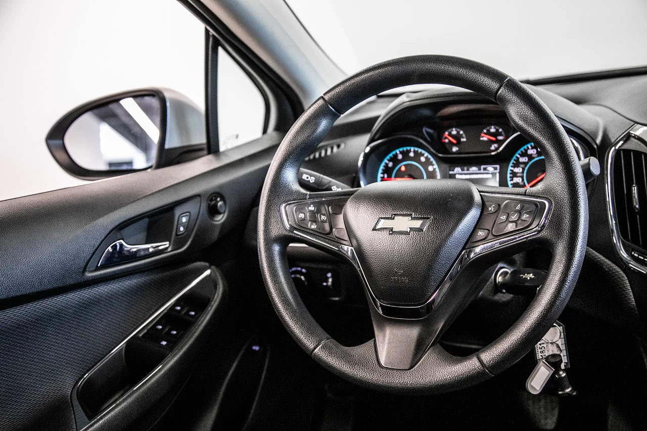 2017 Chevrolet Cruze Lt Mags+bluetooth+si Main Image