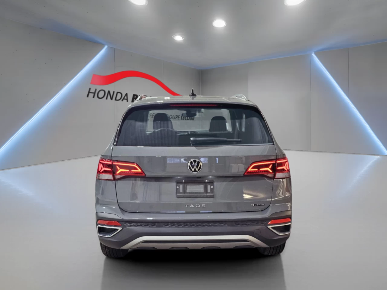 2024 Volkswagen Taos Comfortline 4MOTION Main Image