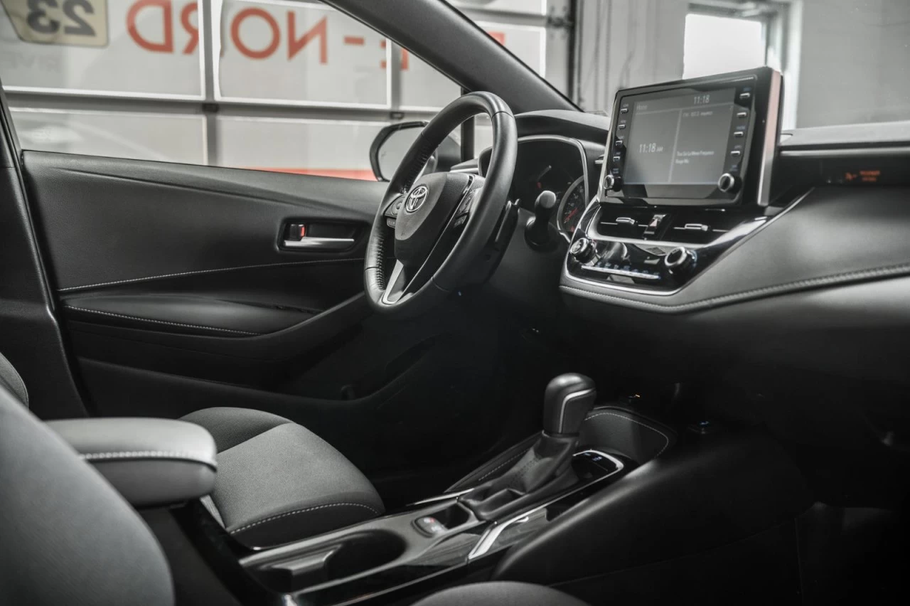 2020 Toyota Corolla Hatchback SE MAGS+SIEGES.CHAUFF+BLUETOOTH+CAM.RECUL Image principale
