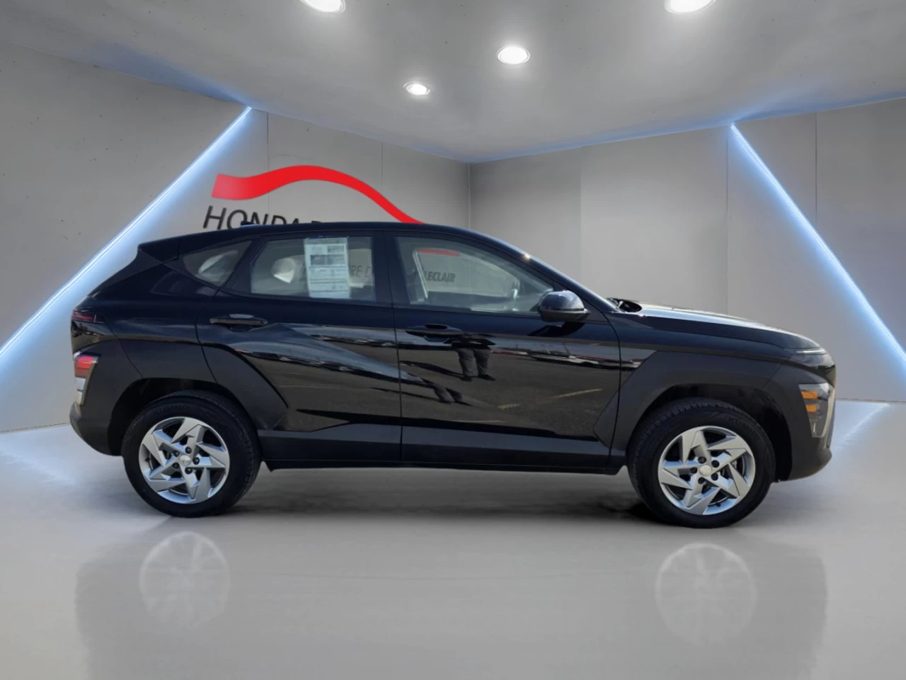 2024 Hyundai Kona 2.0L Essential AWD Image principale