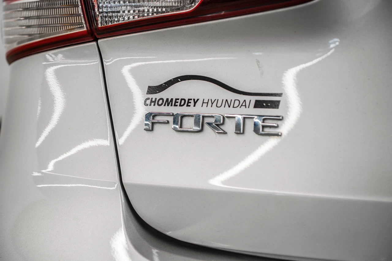 2017 Kia Forte Lx Bluetooth+sieges Main Image