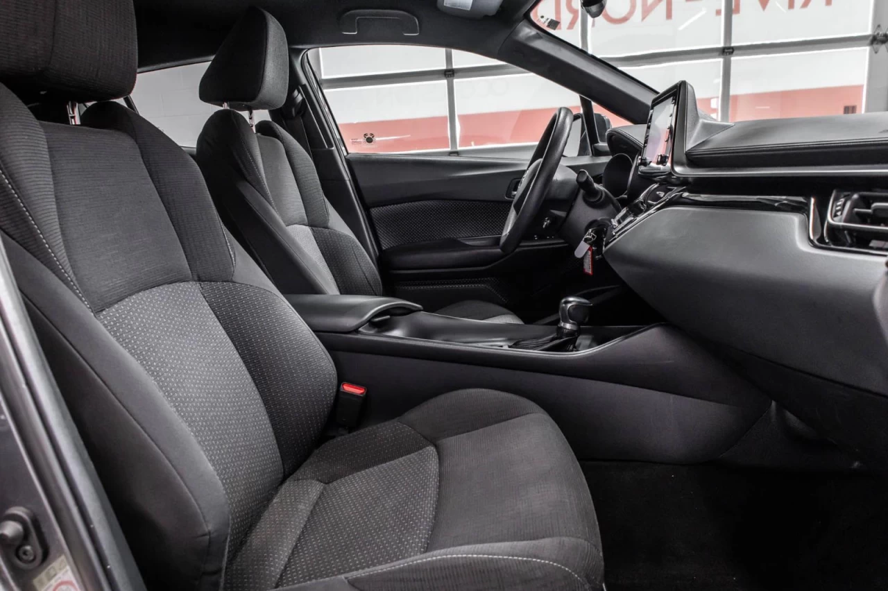 2019 Toyota C-HR XLE BLUETOOTH+CAM.RECIL+REG.VITESSE Image principale