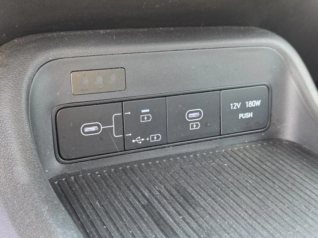 2024 Hyundai Kona 2.0L Essential AWD Image principale