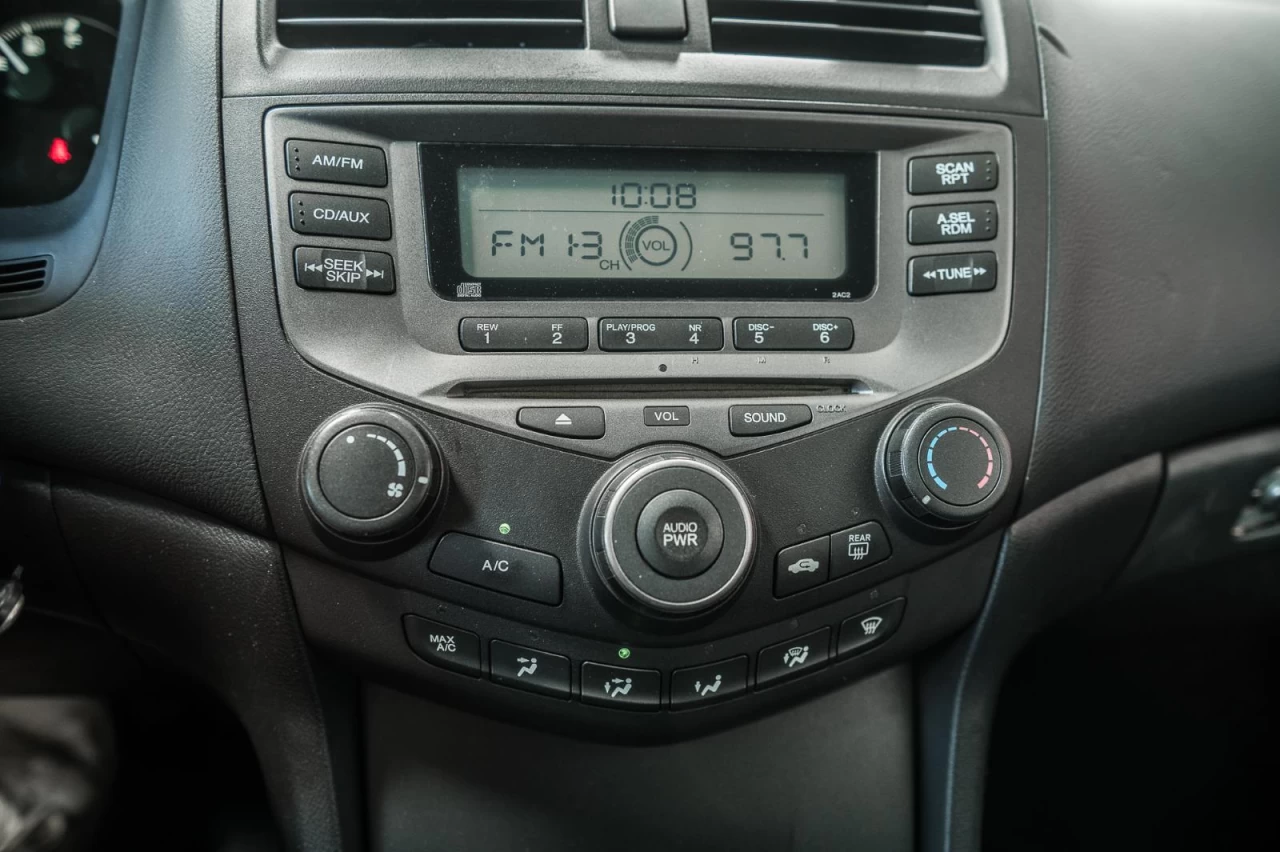 2007 Honda Accord Sedan Automatique AUBAINE!!! Image principale