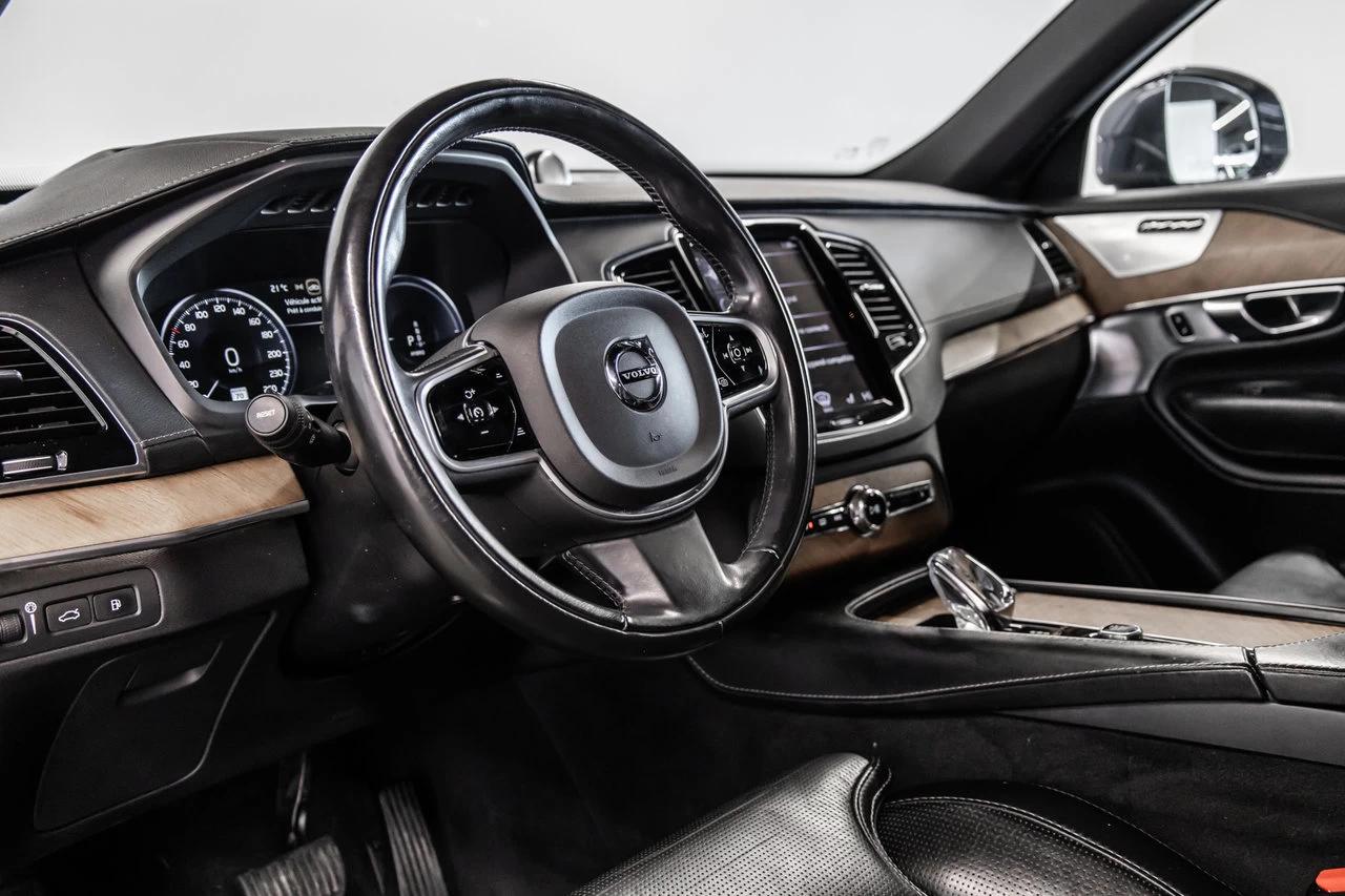 2020 Volvo XC90 T8 Hybrid Image principale