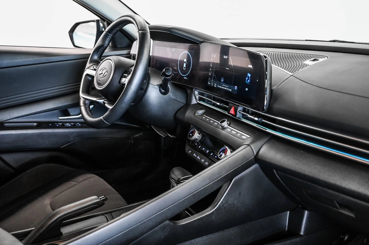 2023 Hyundai Elantra Preferred Tech Pack Main Image