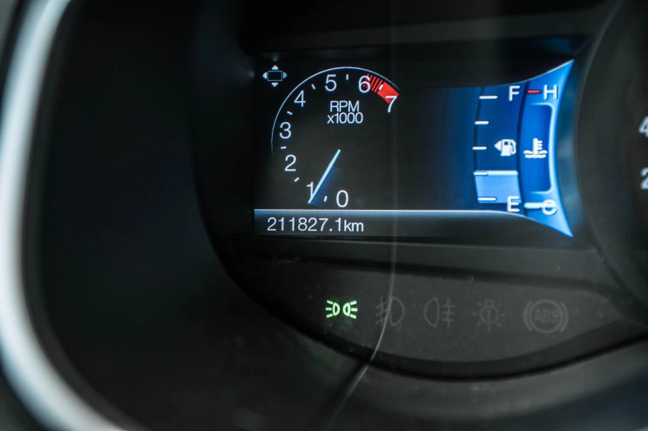 2016 Ford Edge SEL AWD Garantie 1 AN Image principale