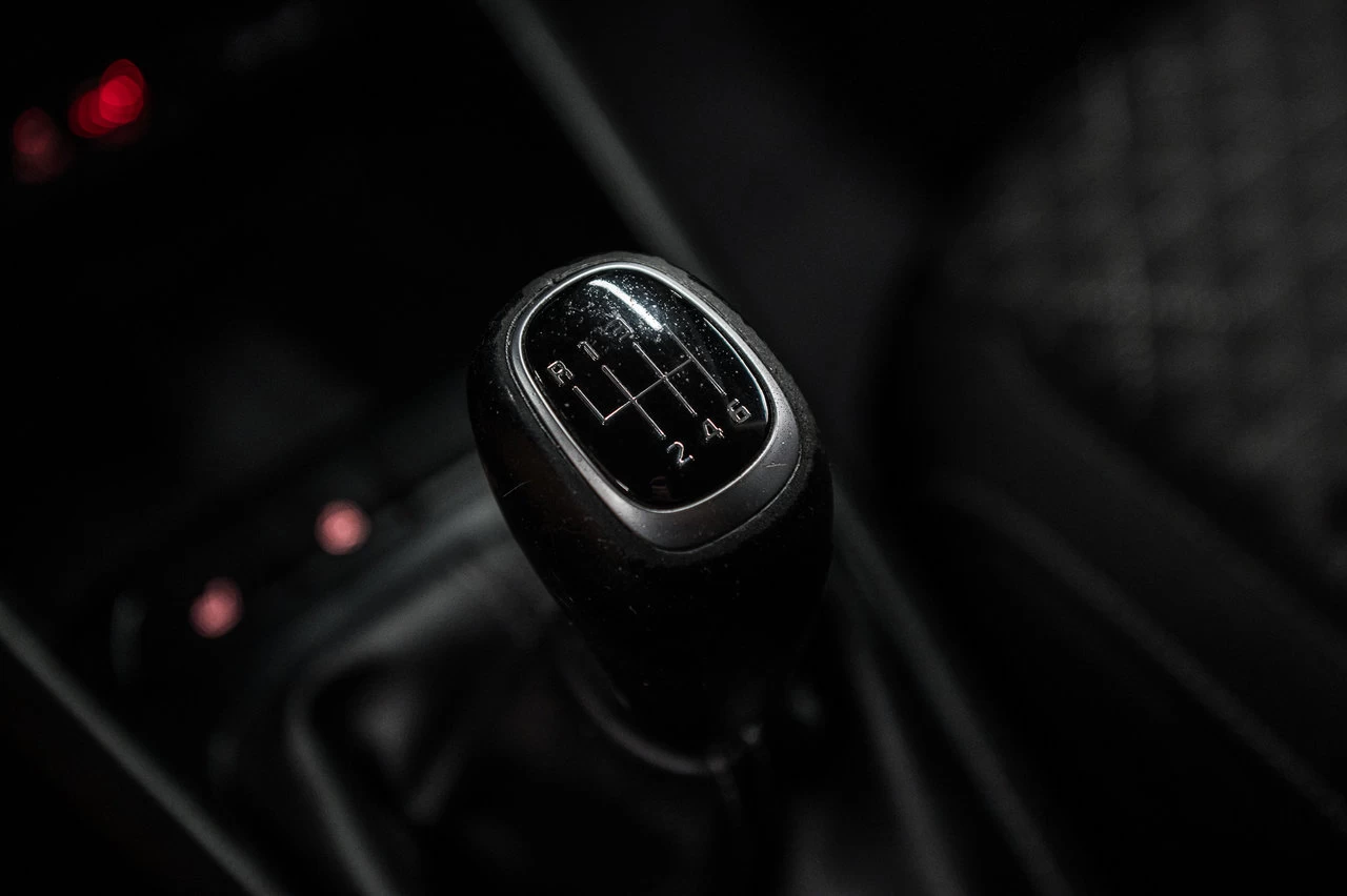 2018 Kia Rio5 Lx Volant/sieges.cha Image principale