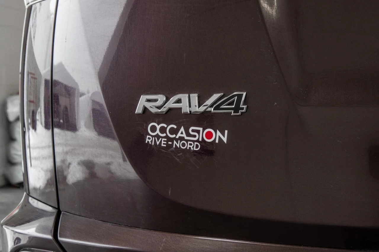 2016 Toyota RAV4 AWD XLE GARANTIE 1 AN Main Image