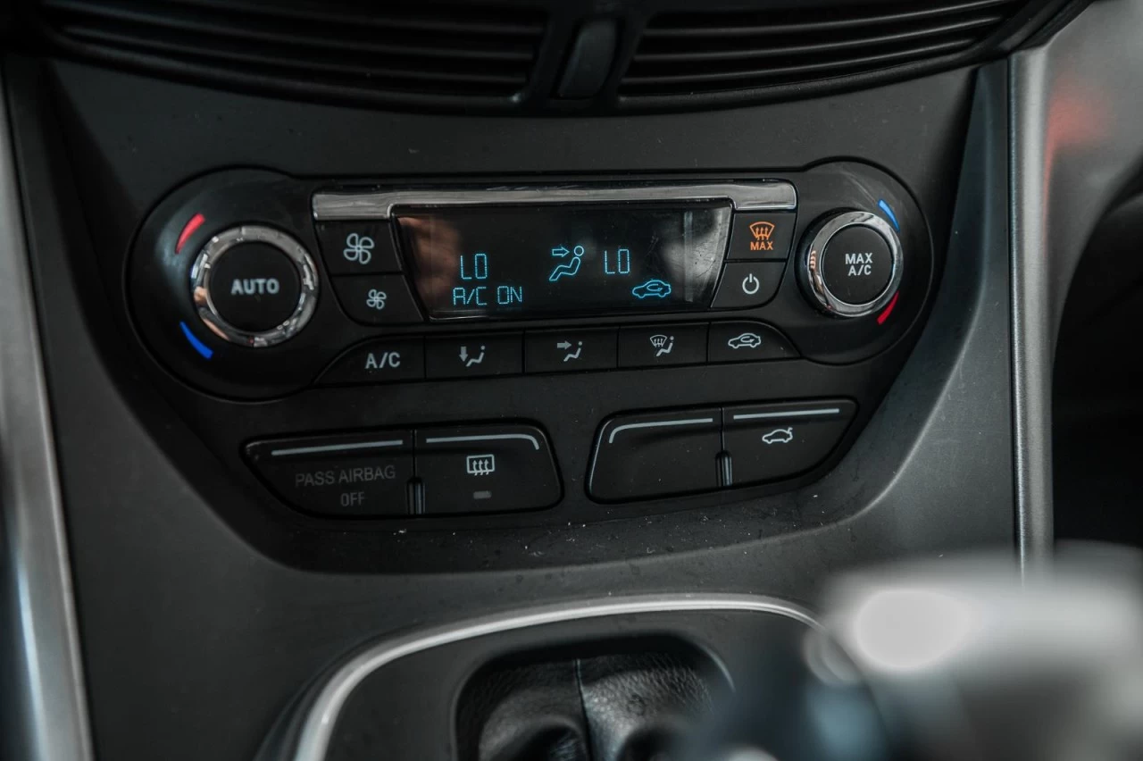 2015 Ford C-MAX SE Garantie 1 AN Main Image