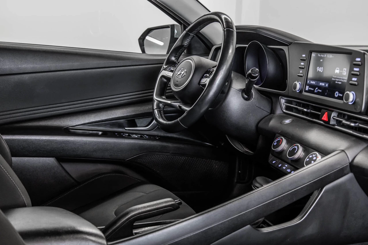 2021 Hyundai Elantra Preferred Image principale