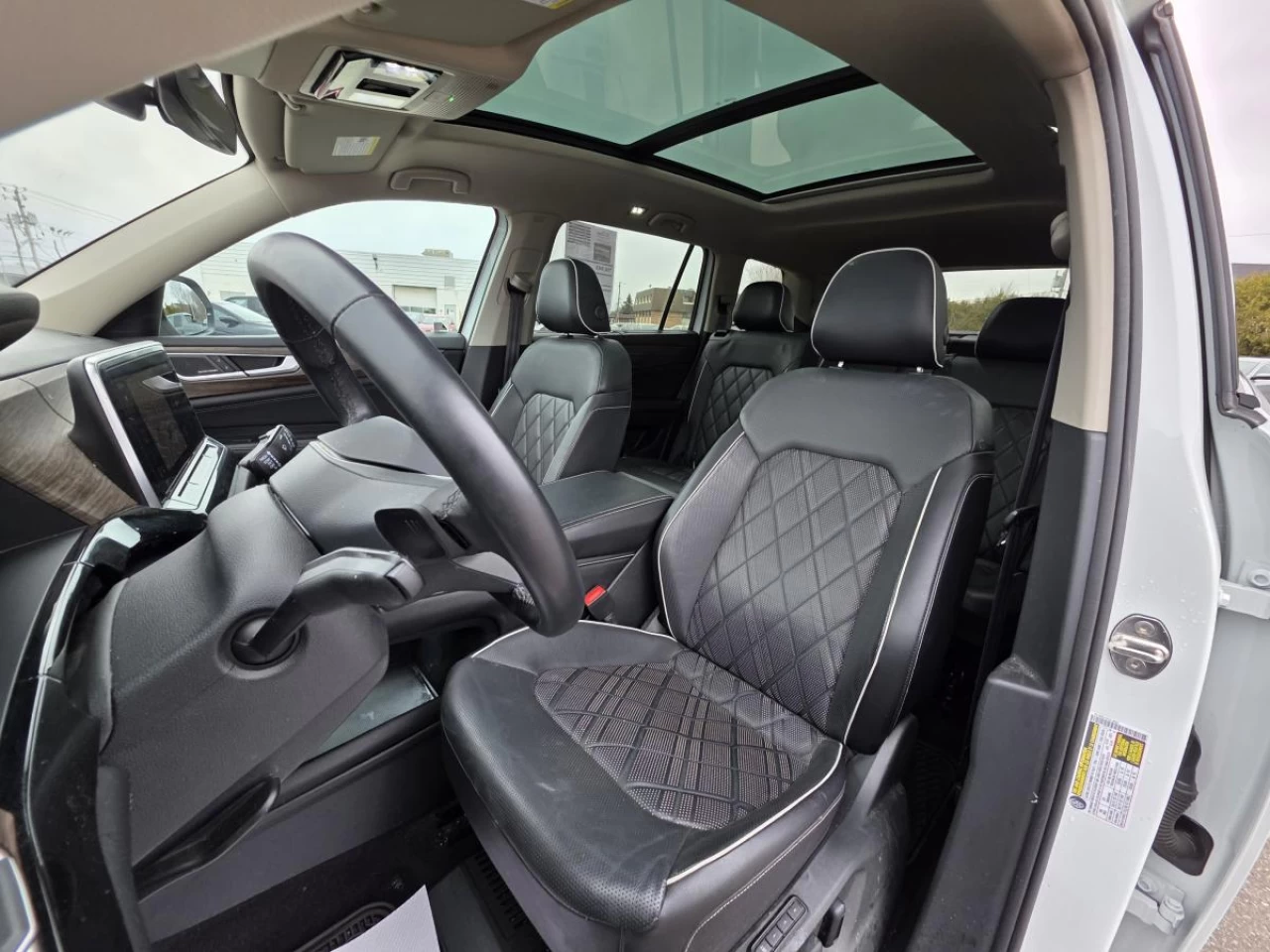 2024 Volkswagen Atlas Execline 2.0 TSI 4MOTION Main Image