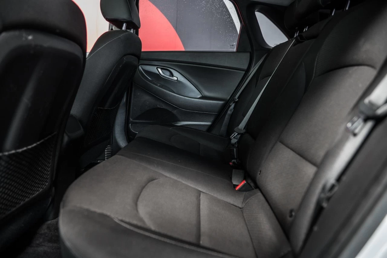 2018 Hyundai Elantra GT GLS MAGS+TOIT.OUVRANT+VOLANT/SIEGES.CHAUFF+CARPLAY Image principale