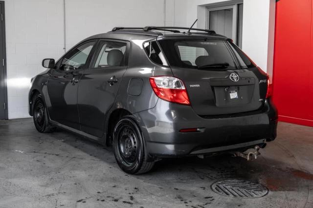 Toyota Matrix Automatique -4x4 - AUBAINE 2010