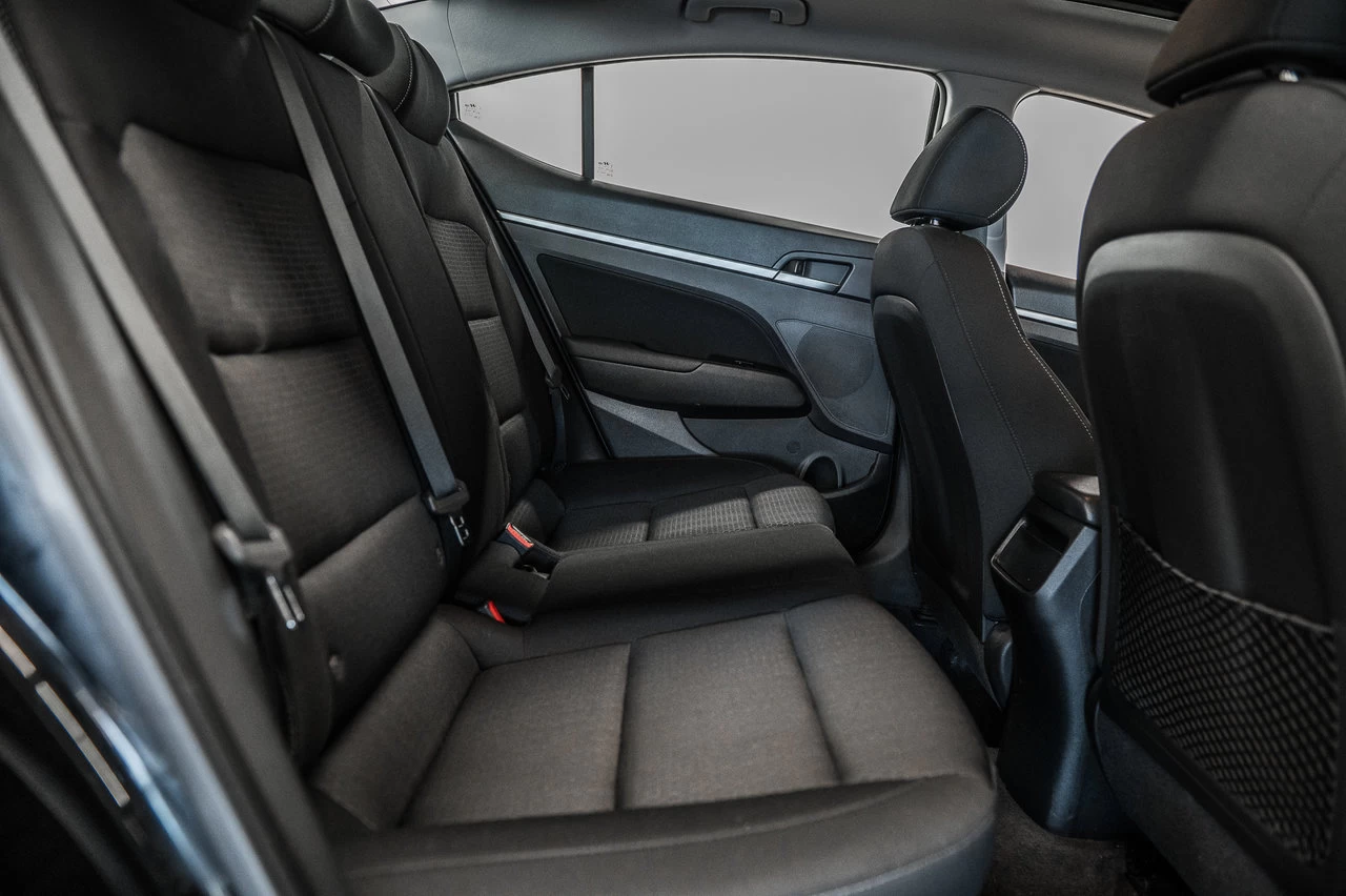 2018 Hyundai Elantra Gl Se Main Image