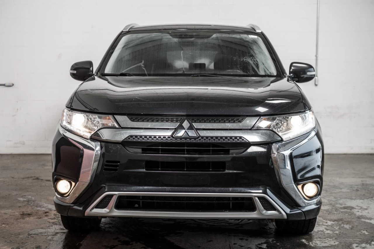2019 Mitsubishi Outlander PHEV S-AWC CUIR+TOIT.OUVRANT+CARPLAY+SIEGES.CHAUFFANTS Main Image
