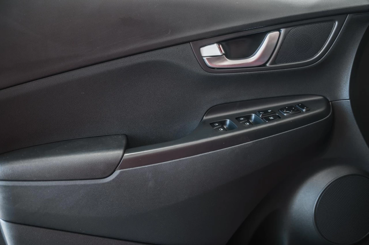 2022 Hyundai Kona Electric PreferredTwo-Tone MAGS+SIEGES.CHAUFFANTS Main Image