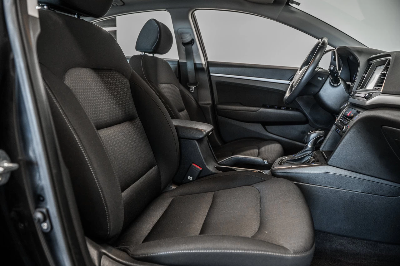 2018 Hyundai Elantra Gl Se Main Image