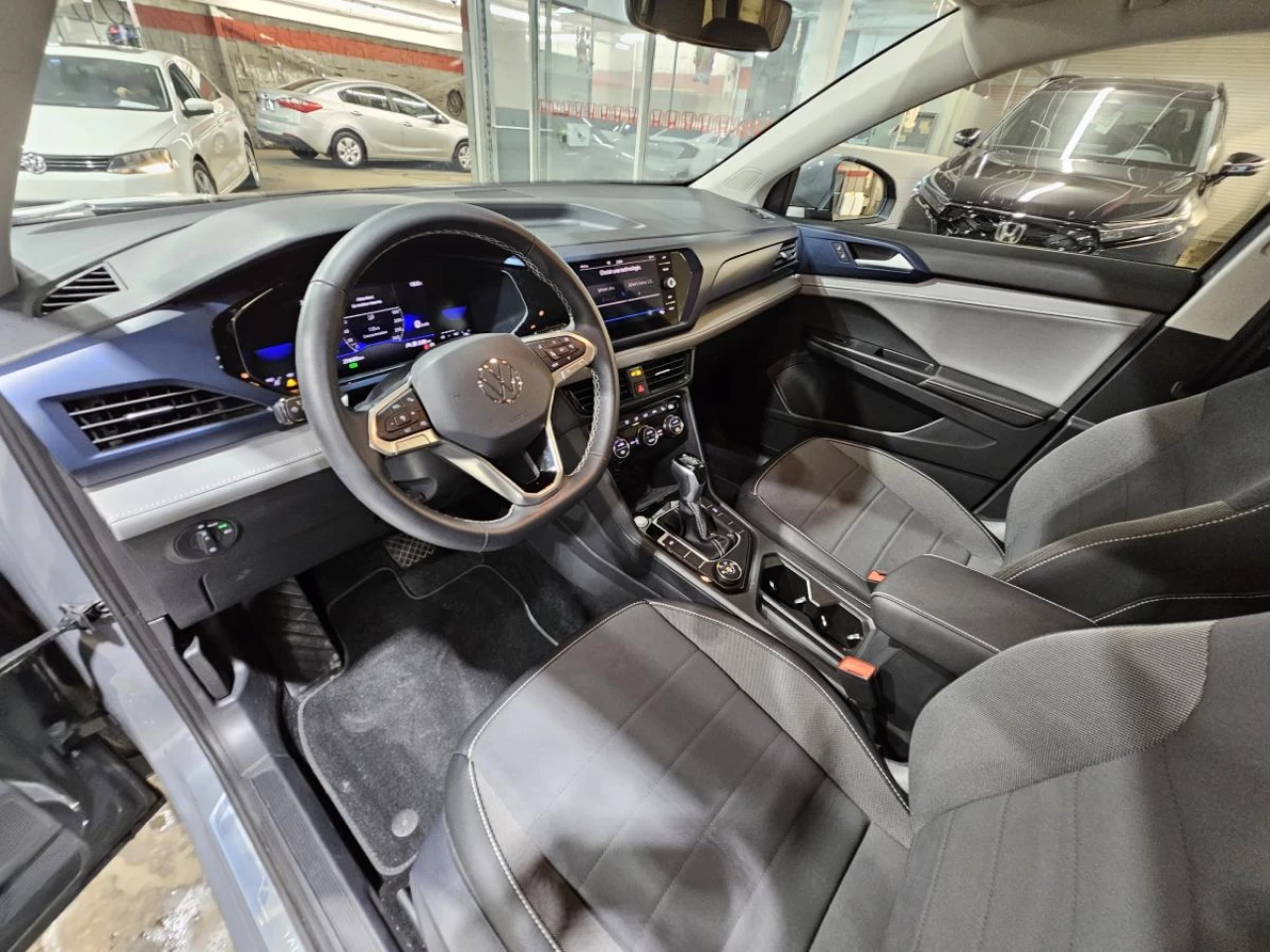 2024 Volkswagen Taos Comfortline 4MOTION Main Image
