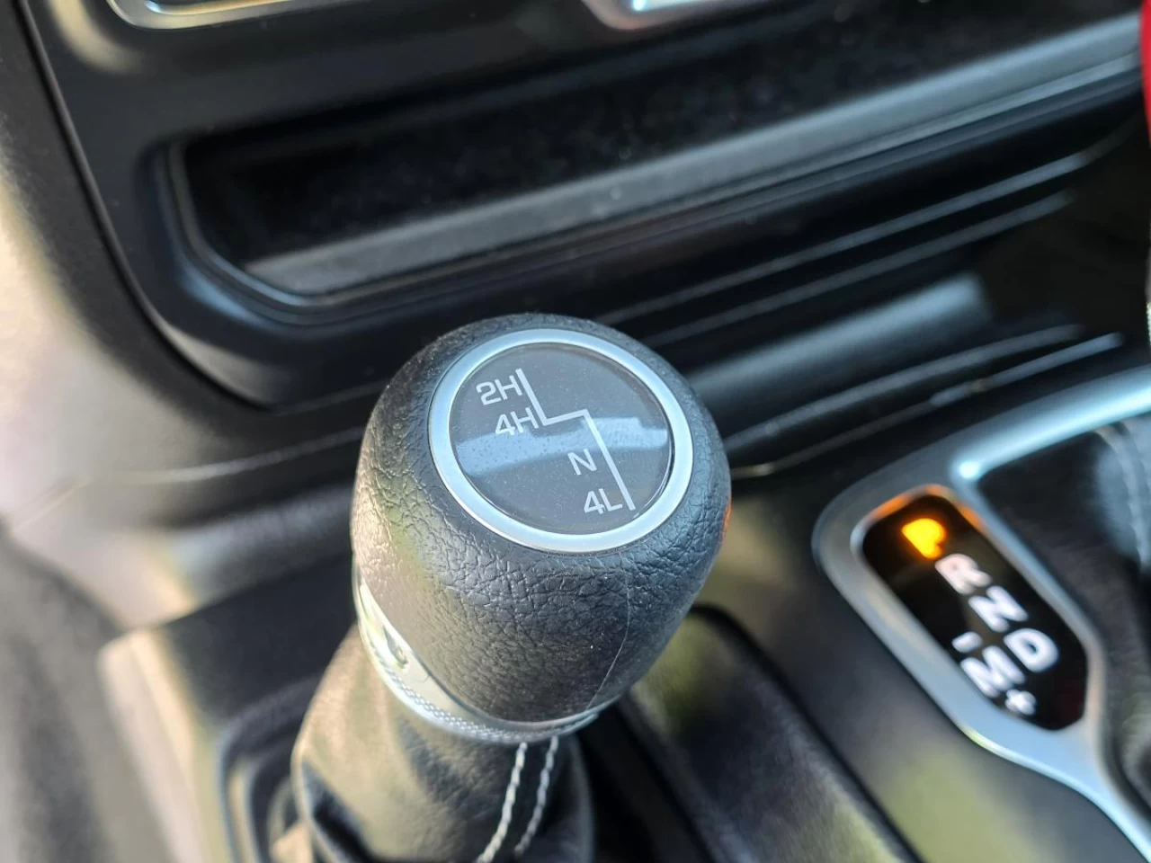 2019 Jeep Wrangler Sahara 4x4 Image principale