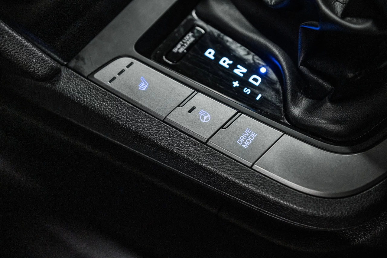 2019 Hyundai Elantra Luxury Image principale