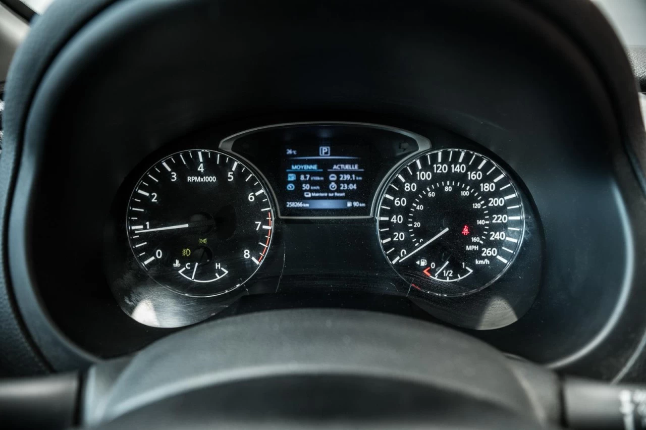 2016 Nissan Altima Automatique KM D'AUTOROUTE! Image principale