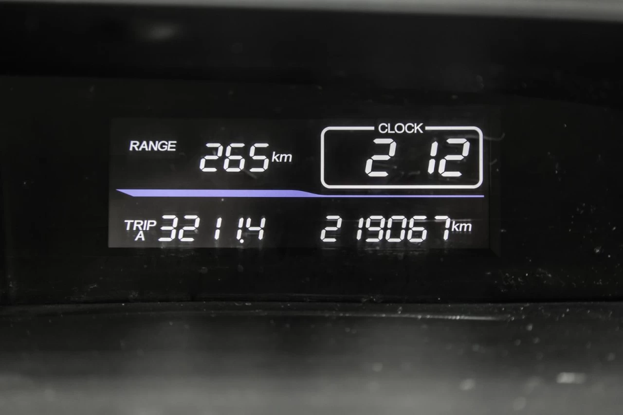 2012 Honda Civic Sedan Manuelle de base AUBAINE!!! Image principale