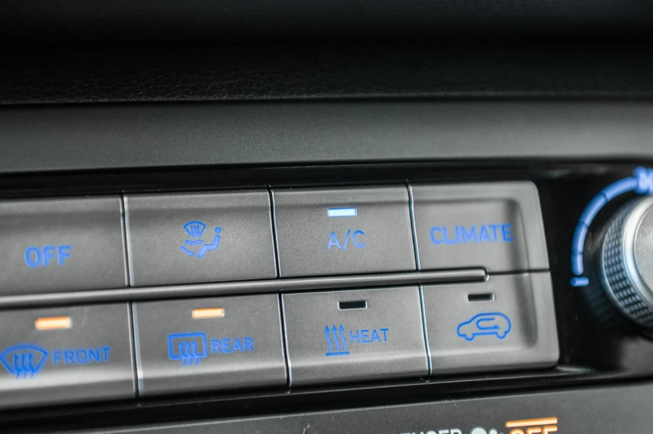 2022 Hyundai Kona Electric PreferredTwo-Tone MAGS+SIEGES.CHAUFFANTS Main Image
