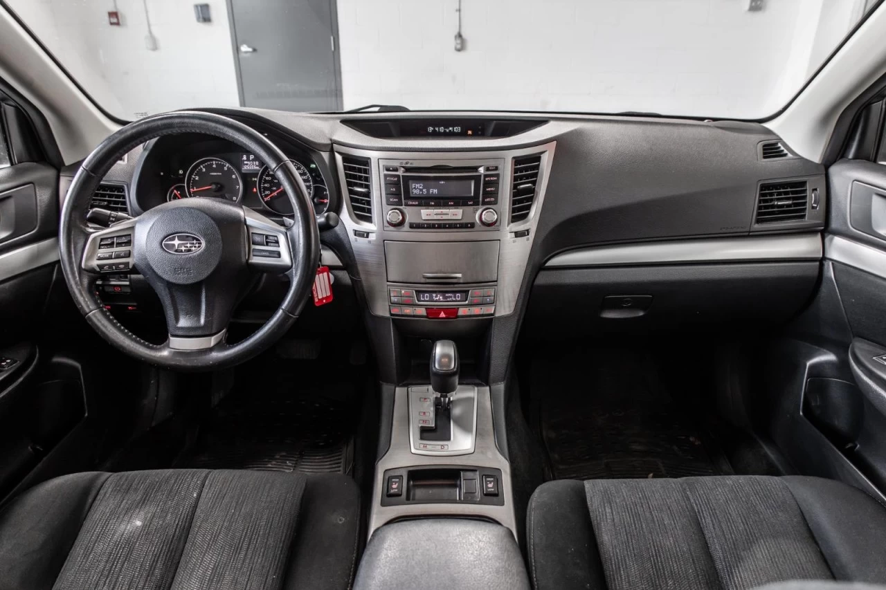 2014 Subaru Legacy 4x4 Automatique Garantie 1 AN Main Image