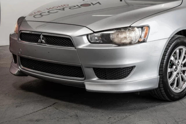 Mitsubishi Lancer Automatique AUBAINE!!! 2012