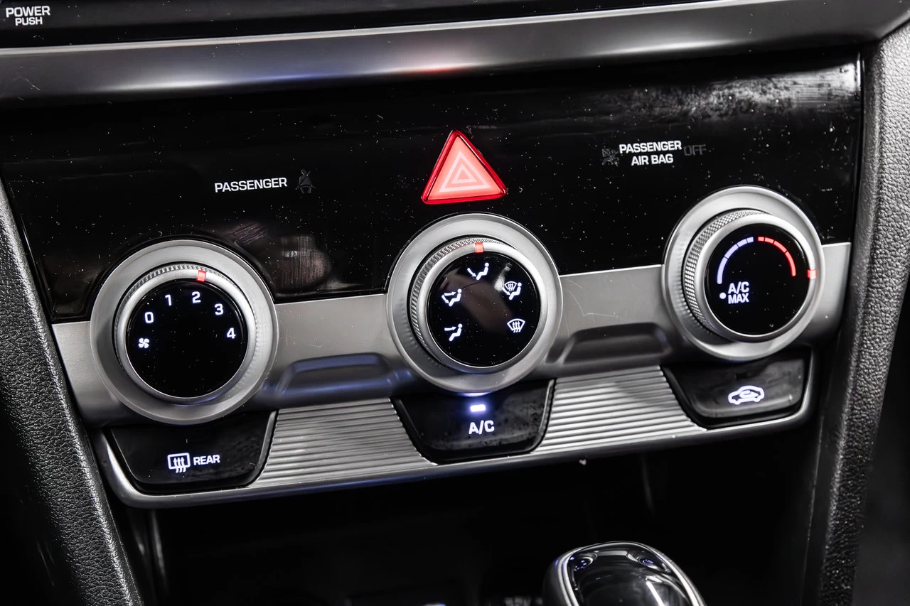 2020 Hyundai Elantra Preferred Main Image