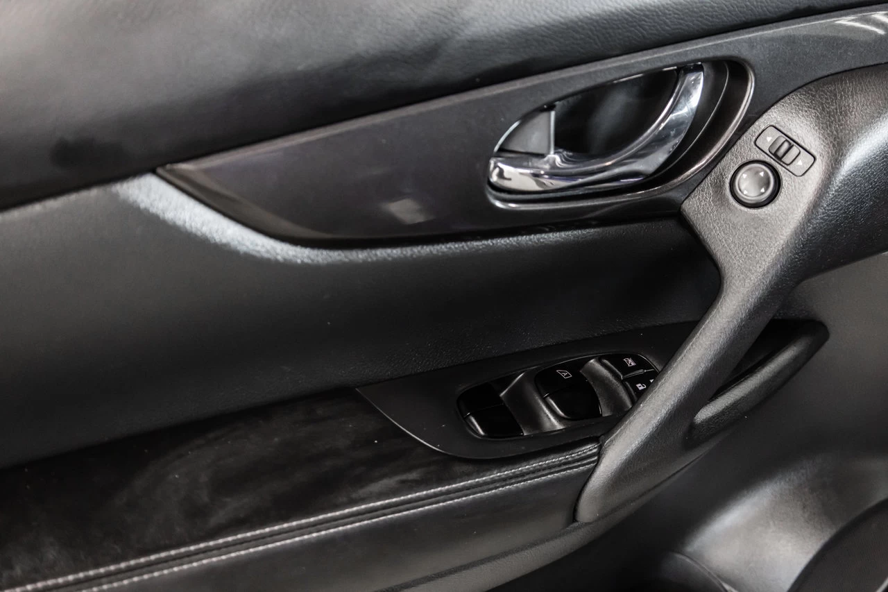 2019 Nissan Rogue Sv Awd Image principale