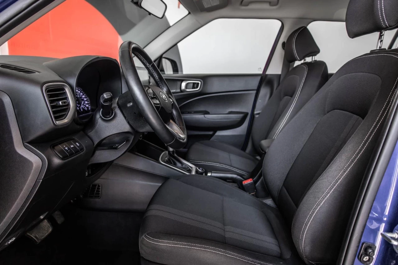 2020 Hyundai Venue Preferred MAGS+VOLANT/SIEGES.CHAUFF+CARPLAY Main Image