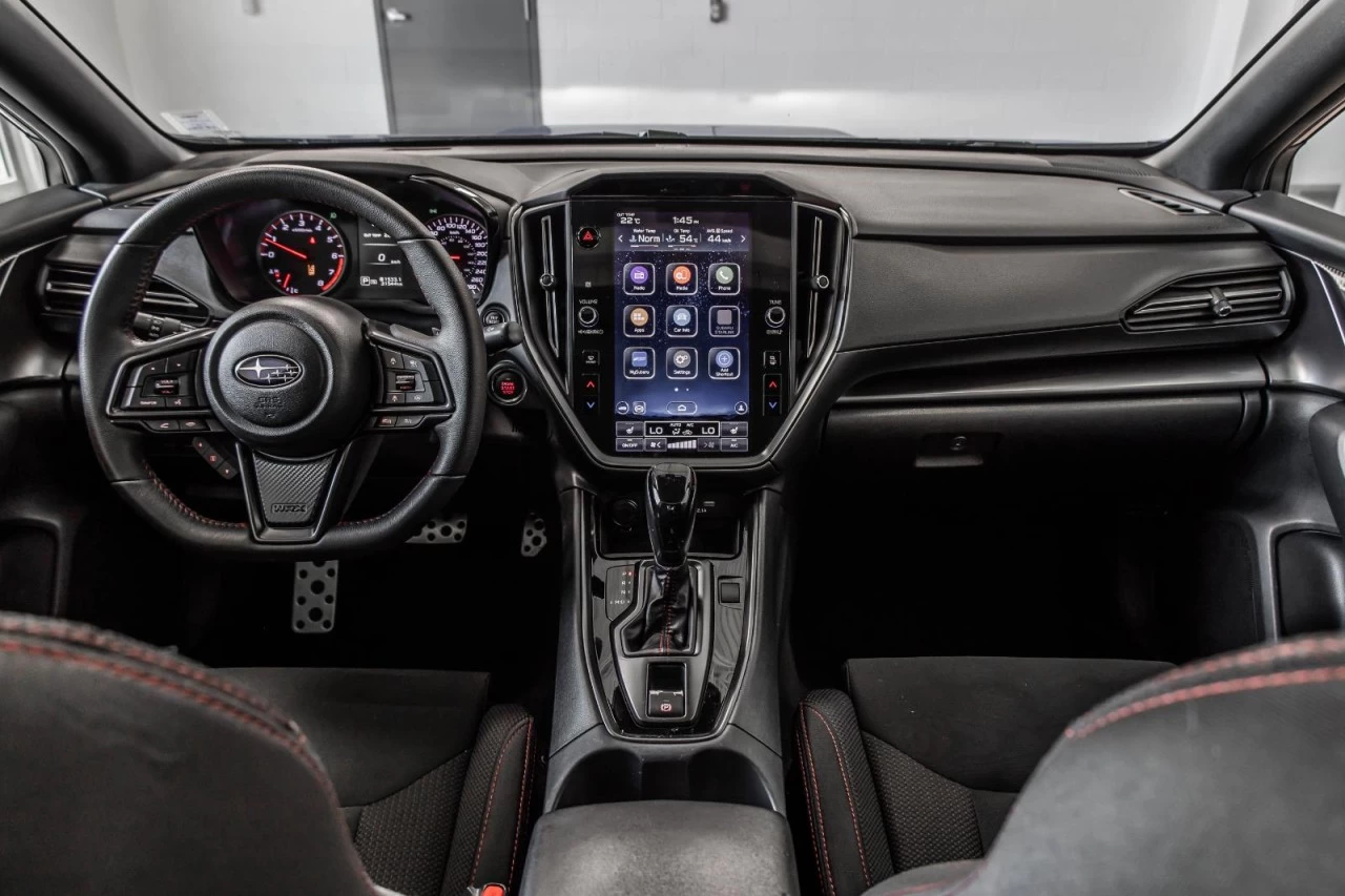 2023 Subaru WRX Sport  TOIT.OUVRANT+CARPLAY+SIEGES.CHAUFFANTS Main Image