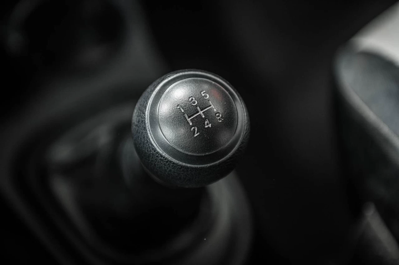 2012 Toyota Yaris Manuelle Hatchback AUBAINE! Image principale