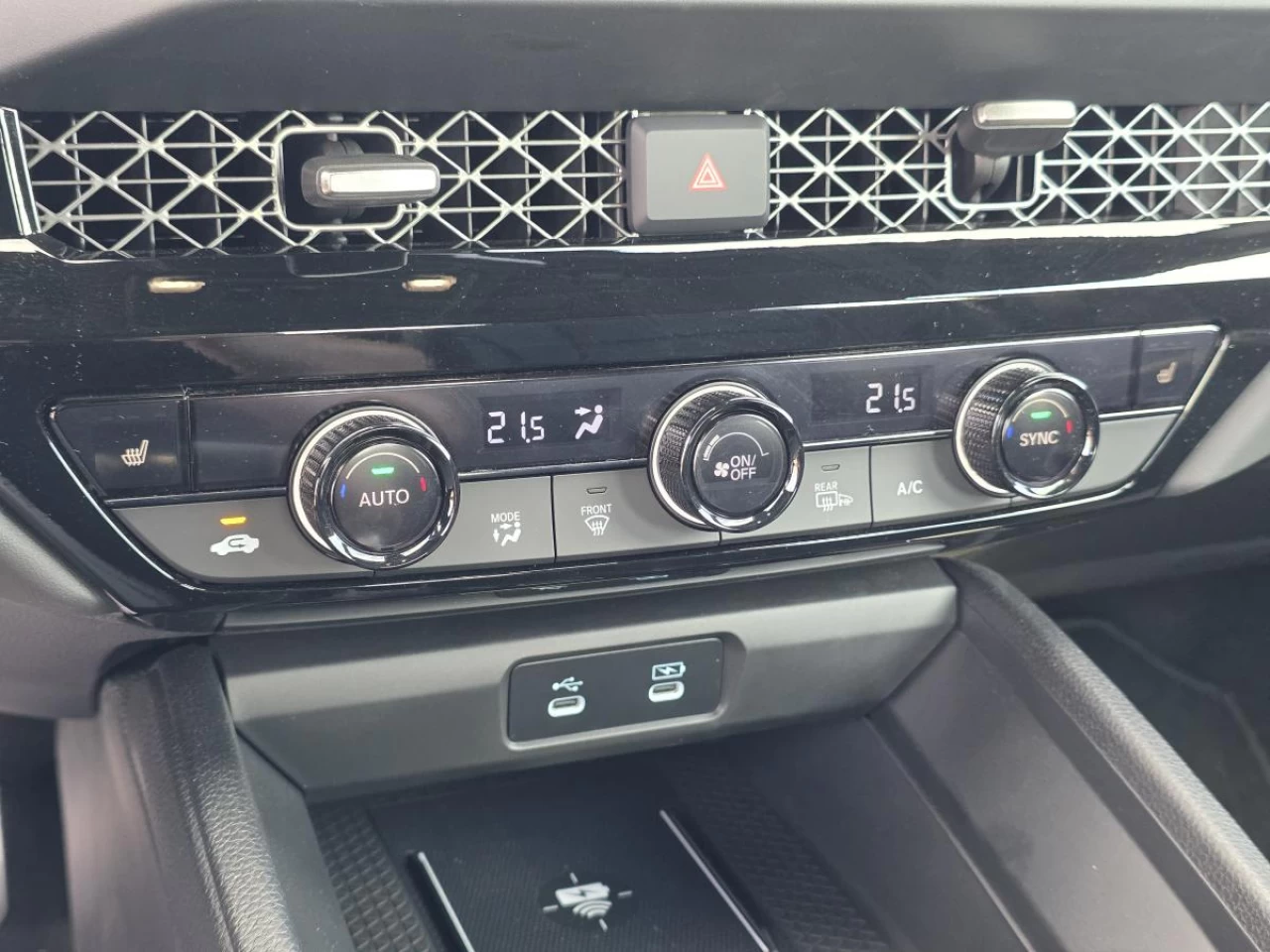 2025 Honda Accord Hybrid Sport-L eCVT Hybrid Sedan Image principale